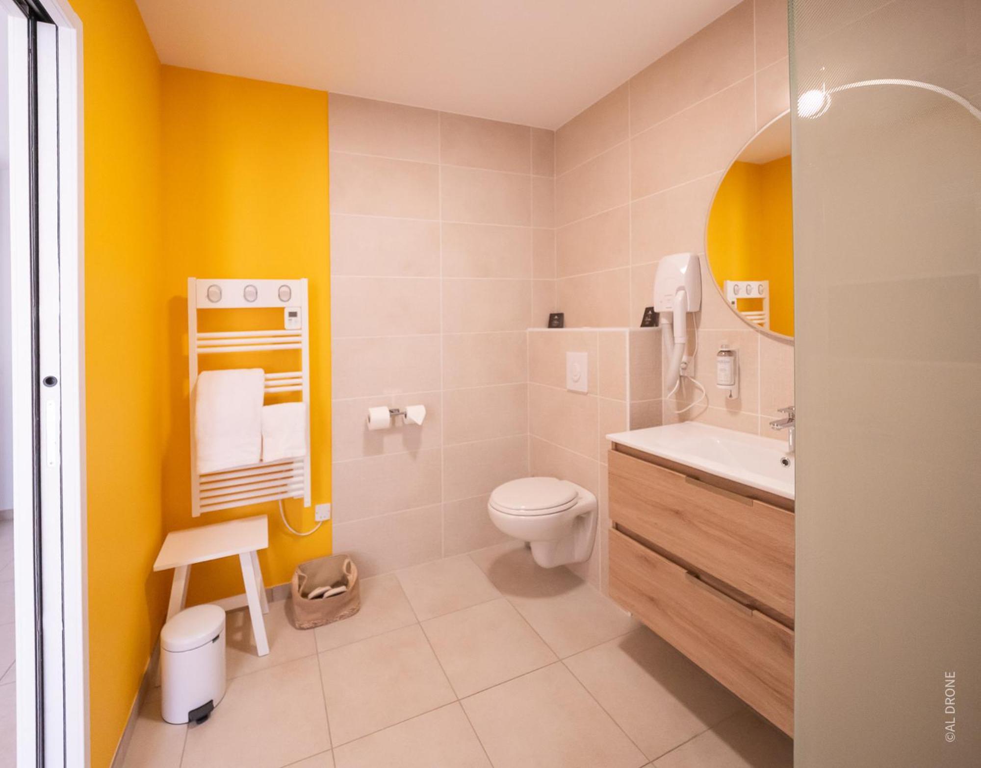 Le Maconnais Guest House Vinzelles Kültér fotó